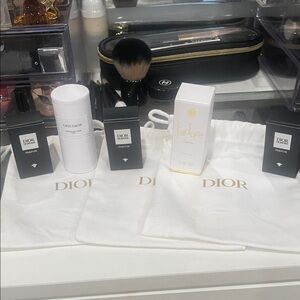 8 item bundle Dior Fragrance Collection with White Bags⭐️⭐️⭐️⭐️⭐️⭐️